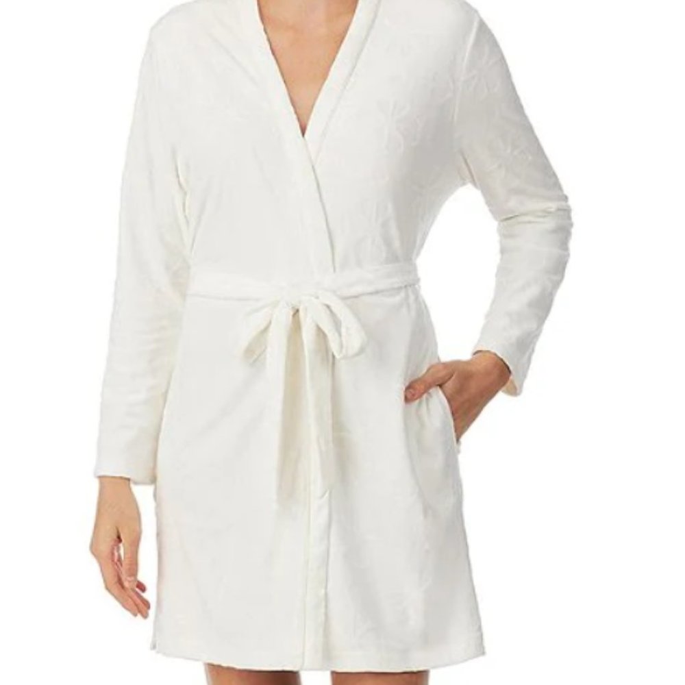 Kate Spade white plush robe  size 1X/2X